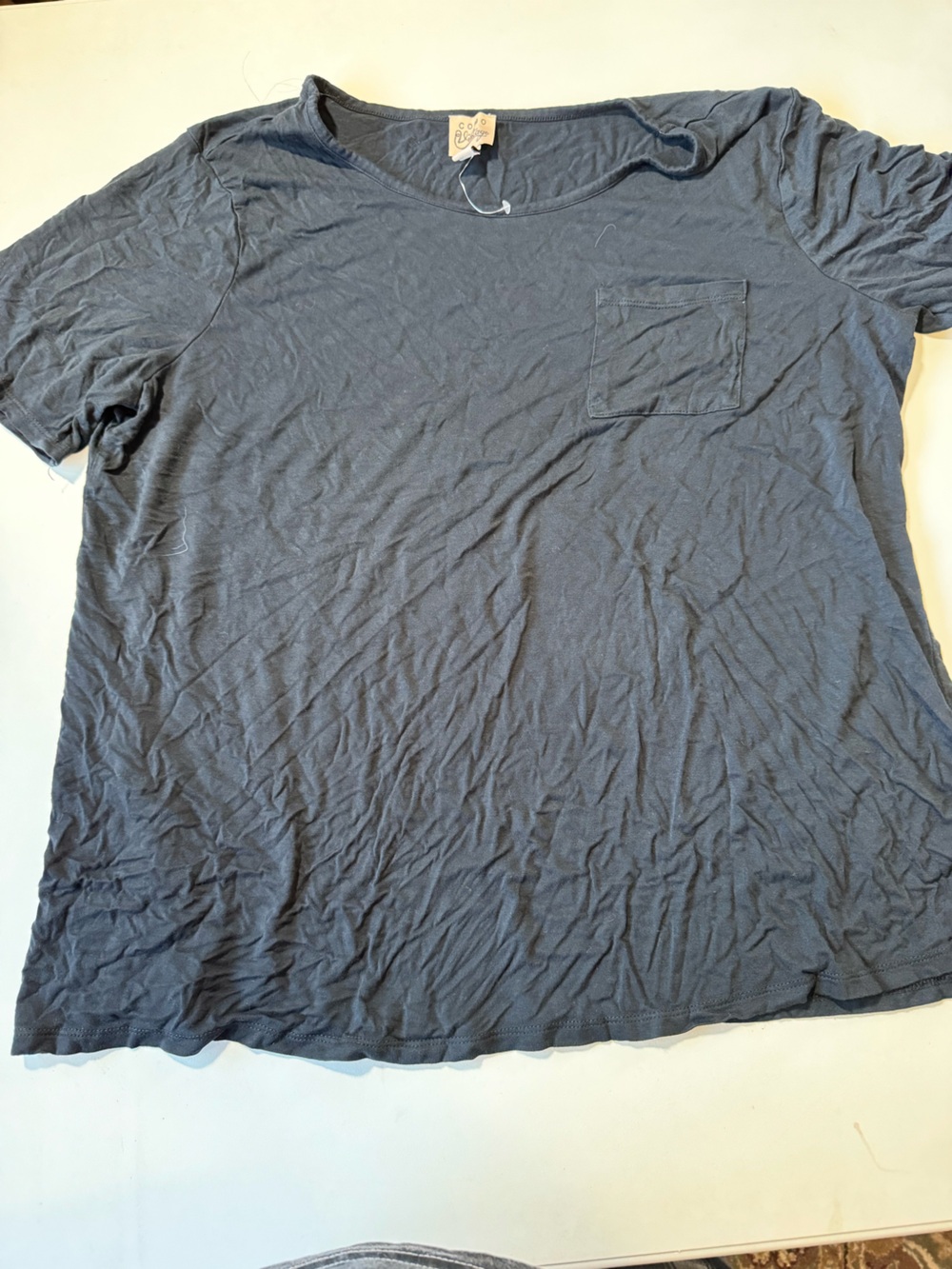 Como Vintage Women's Short-Sleeve Pocket Tee - Black